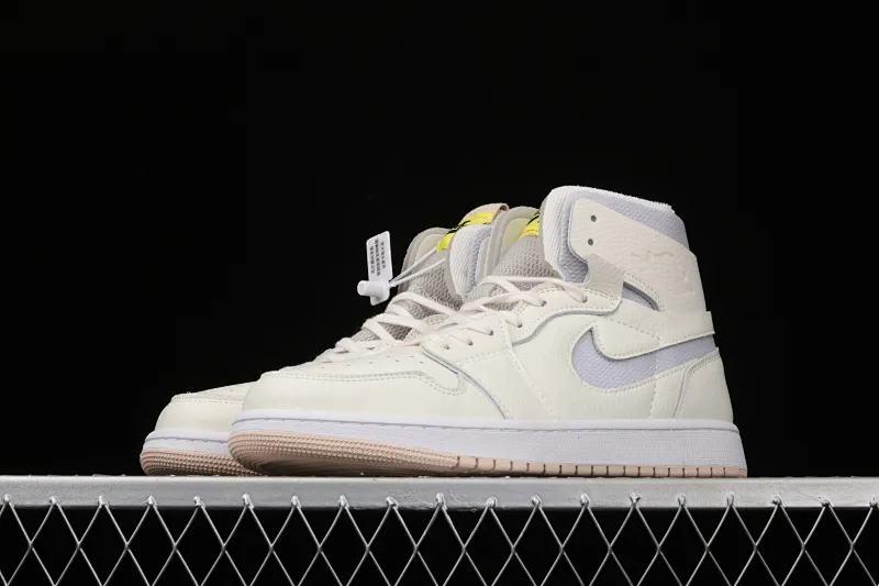 All categories Air Jordan Jordan series basketball shoes Air Jordan 1 High G version Air Jordan 1 Zoom Air CMFT AJ1 Joe 1 Pearl White high-top basketball shoes CT0979-107